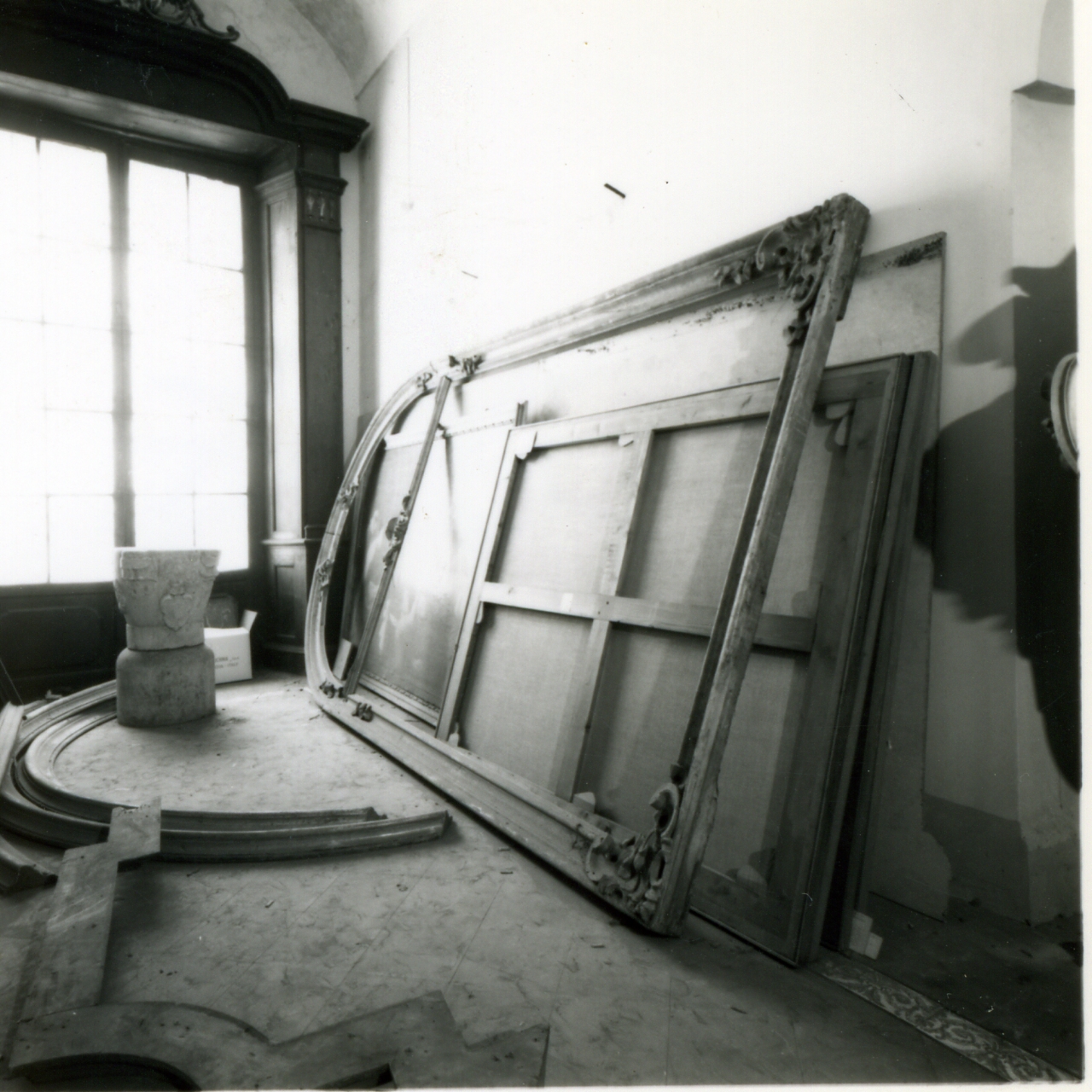 cornice - bottega napoletana (seconda metà sec. XVII)