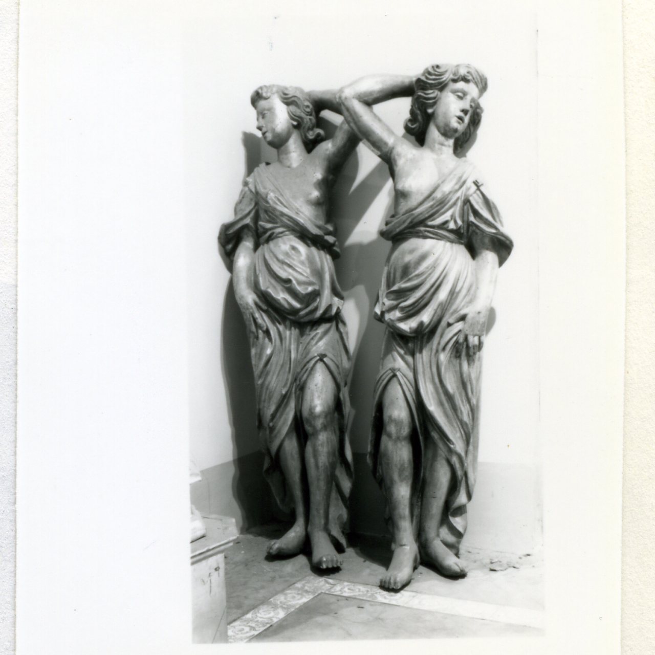 telamone (scultura, serie) - ambito napoletano (inizio sec. XVIII)