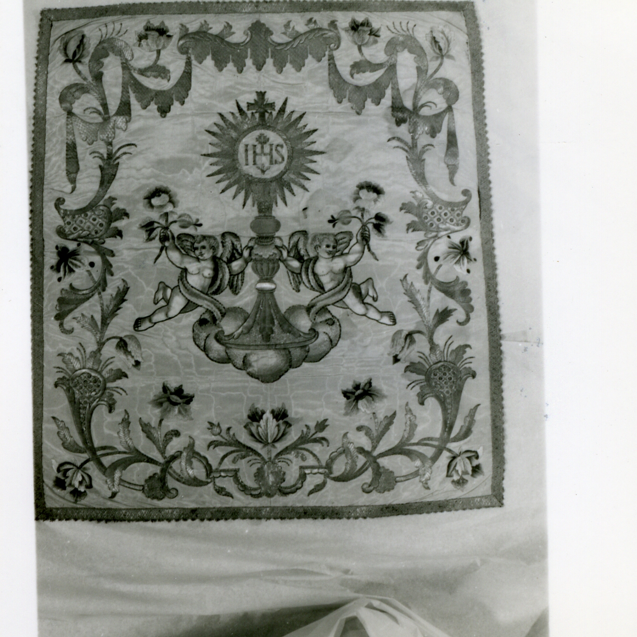 velo di calice - manifattura napoletana (metà sec. XIX)