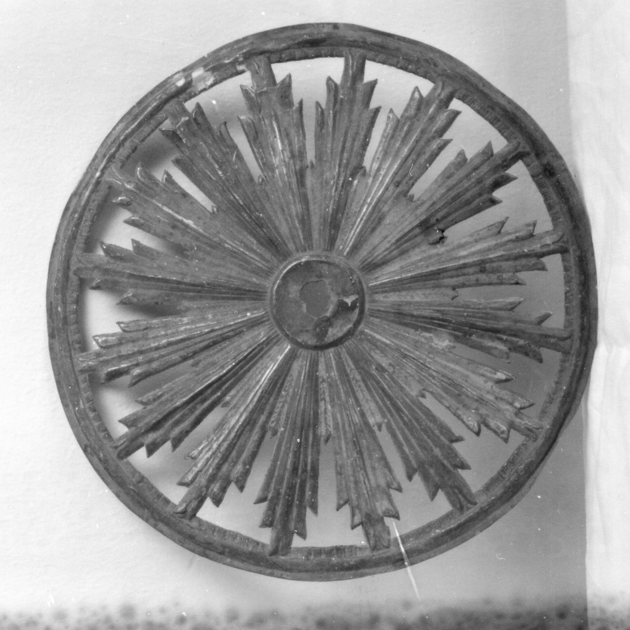 aureola di statua, elemento d'insieme - ambito campano (fine sec. XIX)