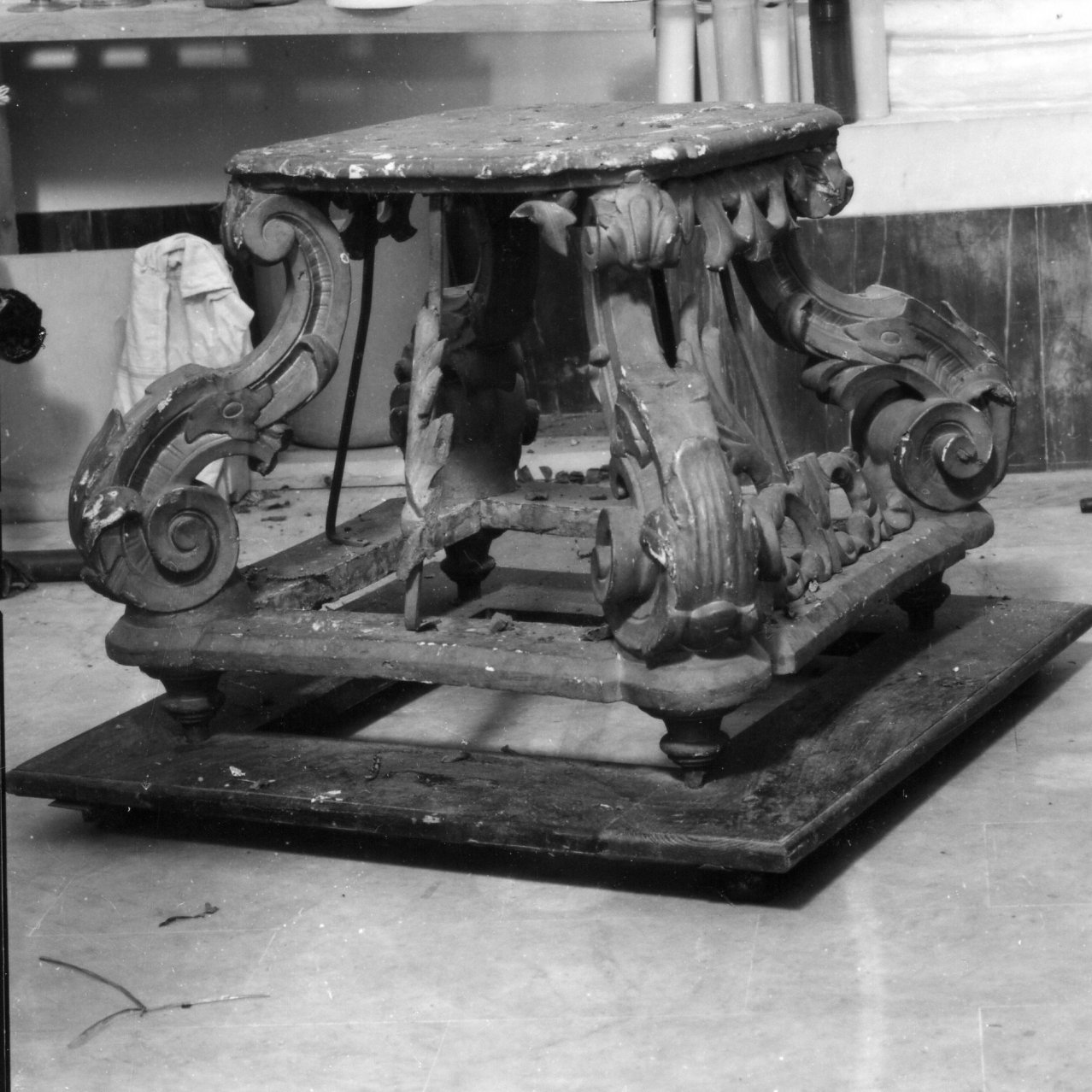 pedana - bottega napoletana (fine sec. XVIII)