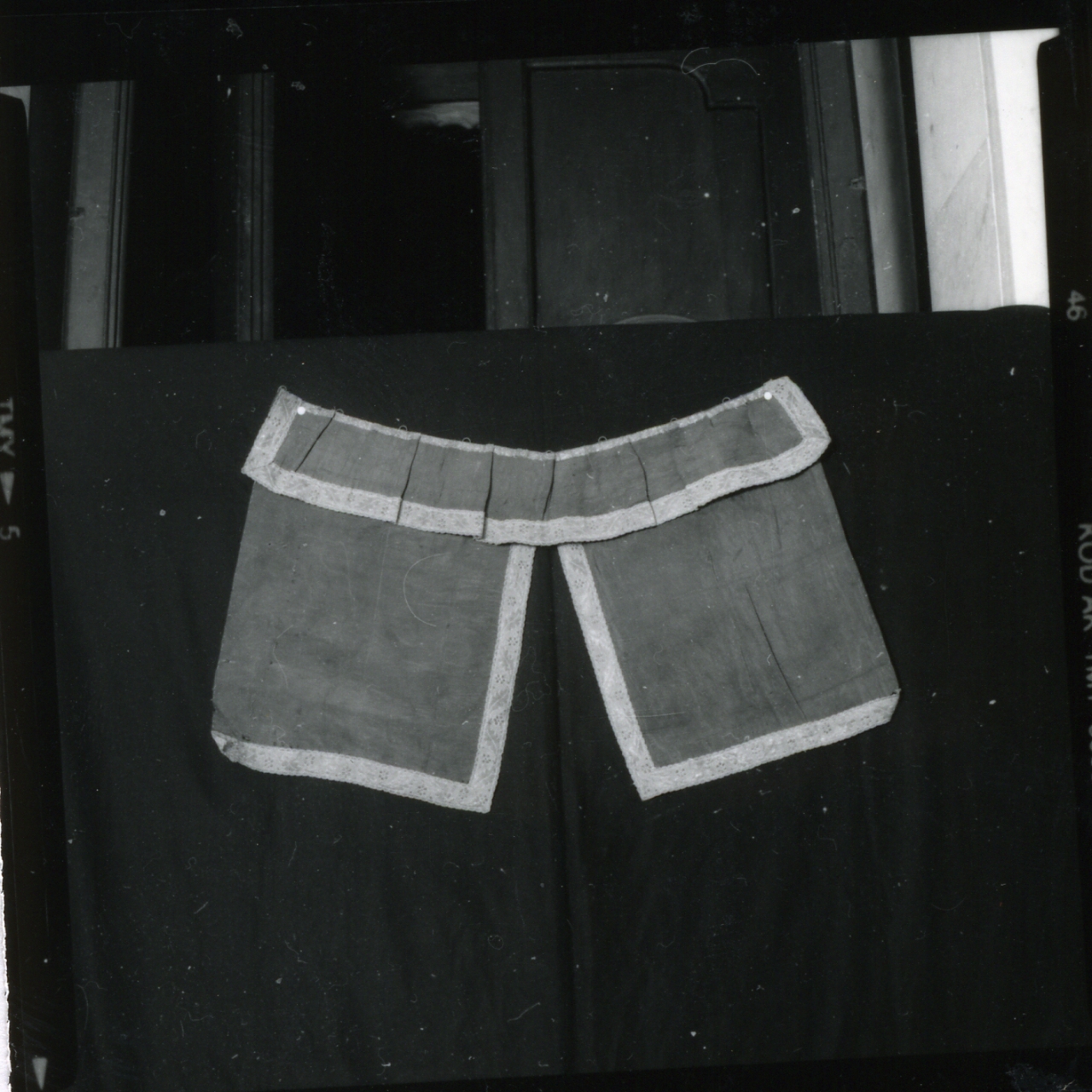 conopeo di tabernacolo - manifattura napoletana (prima metà sec. XIX)