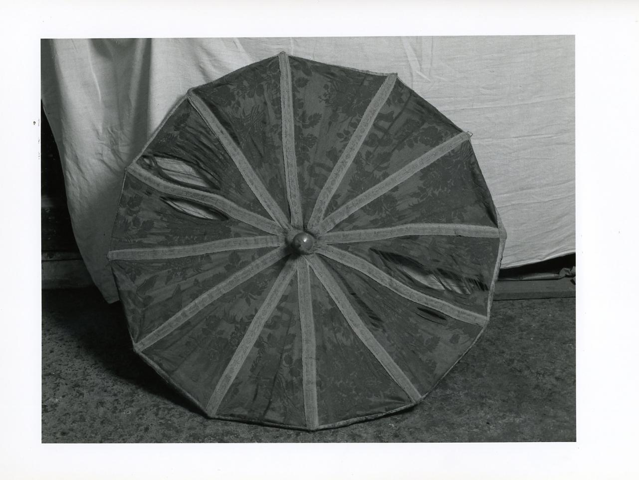 ombrellino - manifattura napoletana (prima metà sec. XIX)