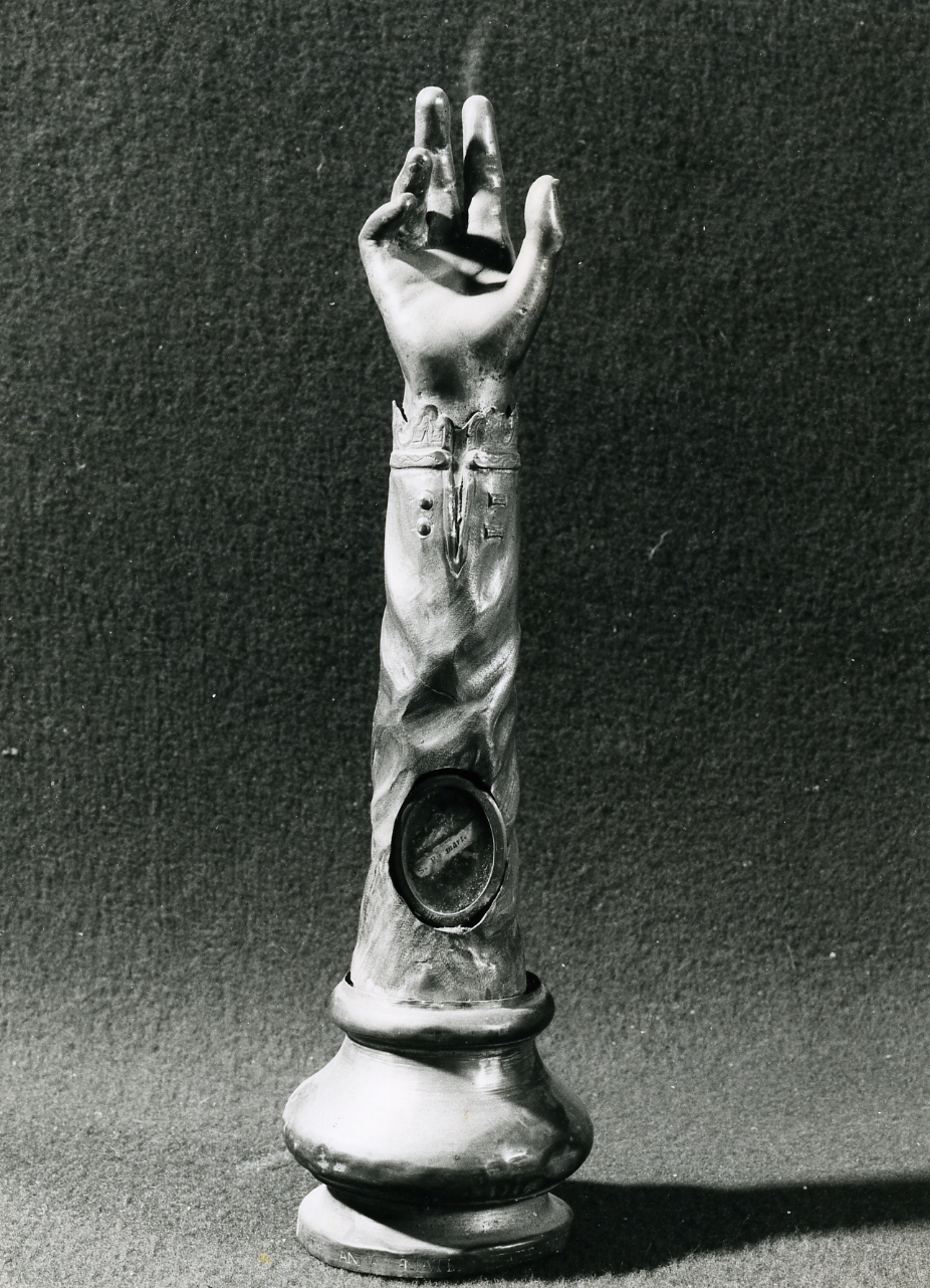 reliquiario antropomorfo - a braccio - bottega napoletana (prima metà sec. XIX)