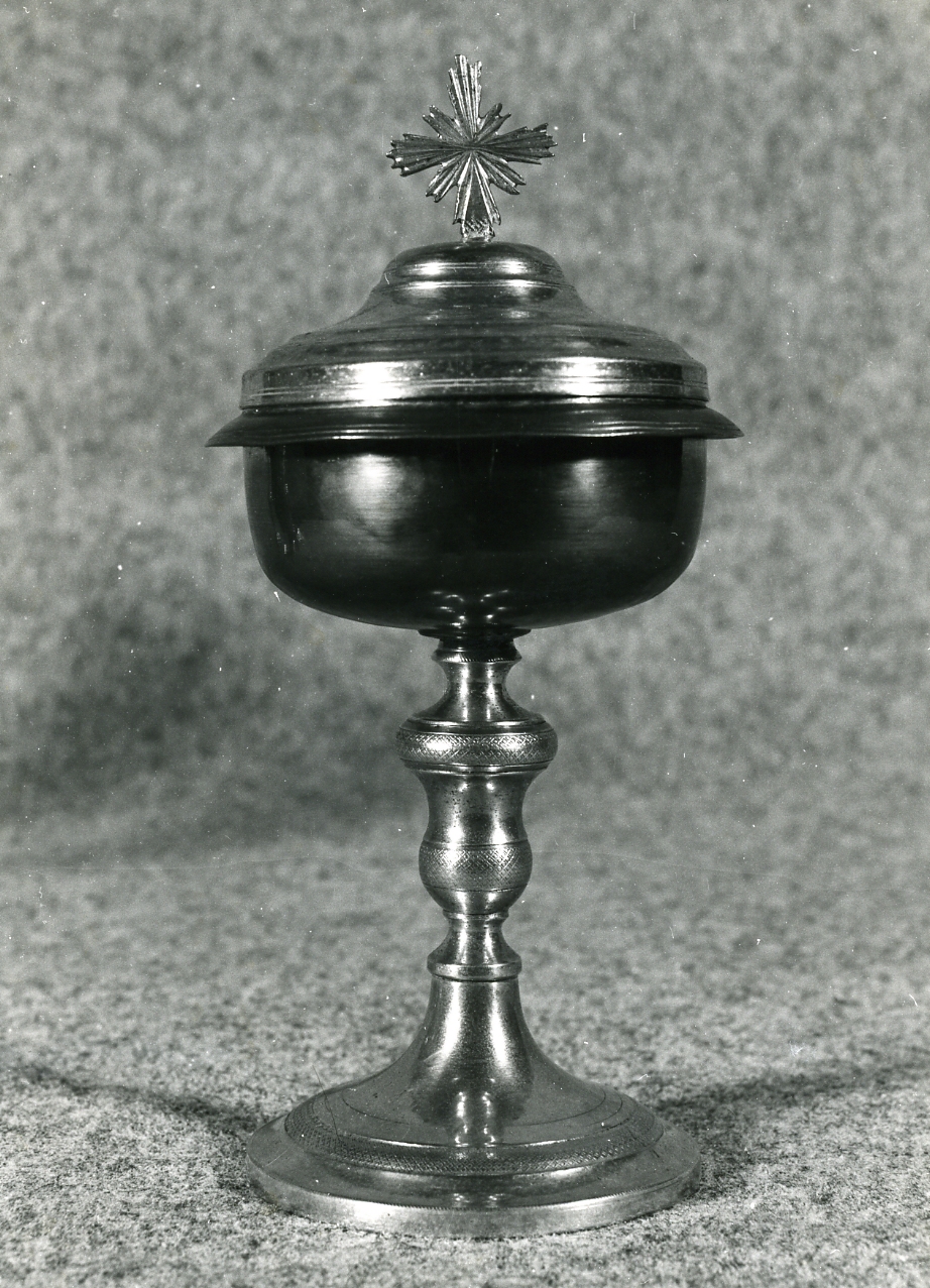 pisside - bottega napoletana (prima metà sec. XX)