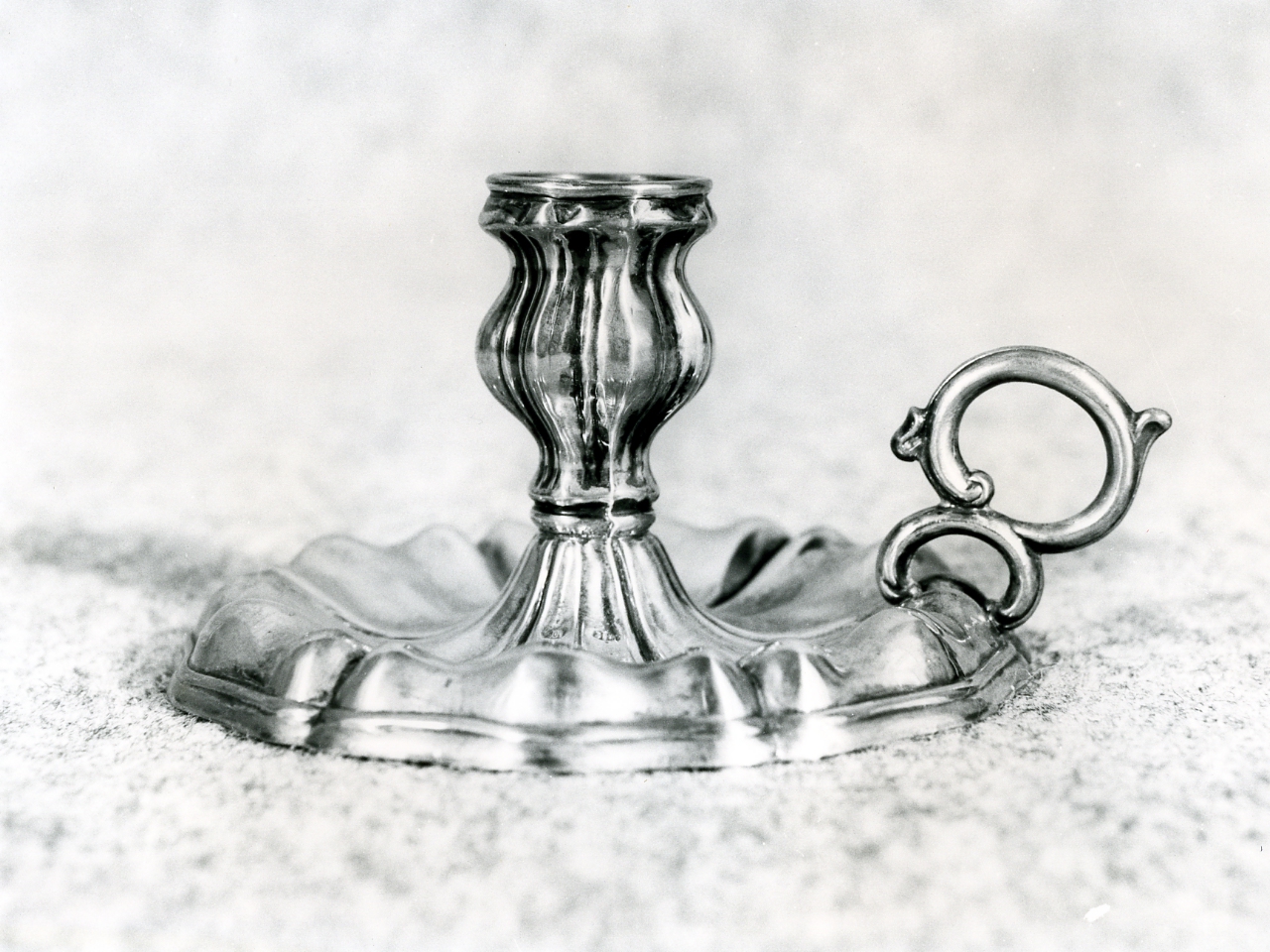 bugia - bottega napoletana (prima metà sec. XX)