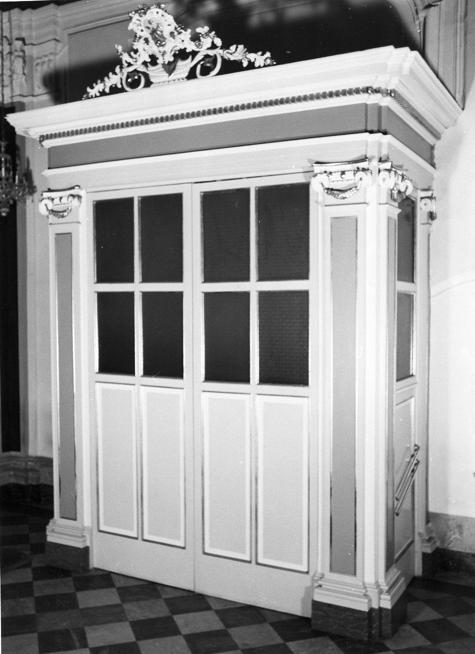 porta, insieme - bottega napoletana (seconda metà sec. XIX)