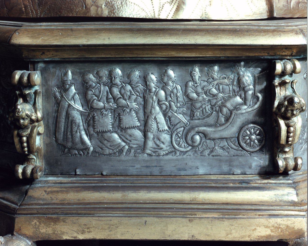 San Gennaro e compagni condannati a tirare il cocchio di Timoteo (decorazione) - bottega napoletana (sec. XVII)