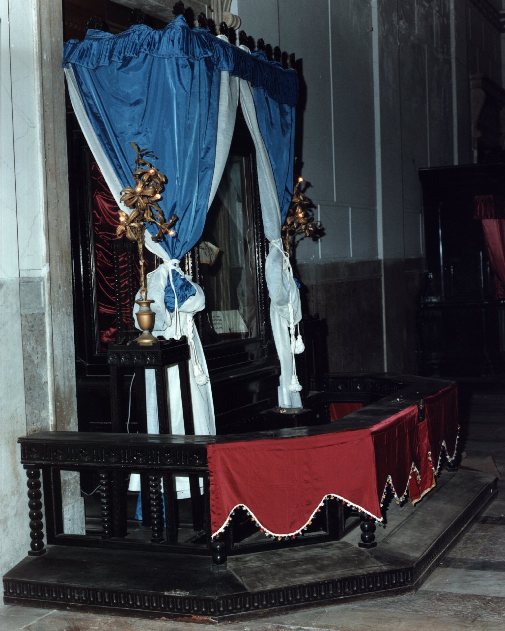 inginocchiatoio - bottega napoletana (sec. XIX)