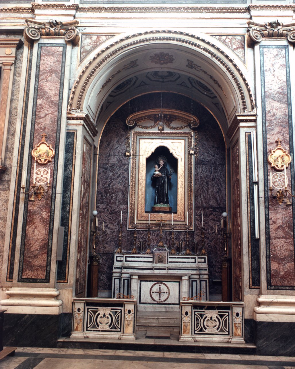 motivi decorativi (decorazione plastica) - bottega napoletana (seconda metà sec. XIX)