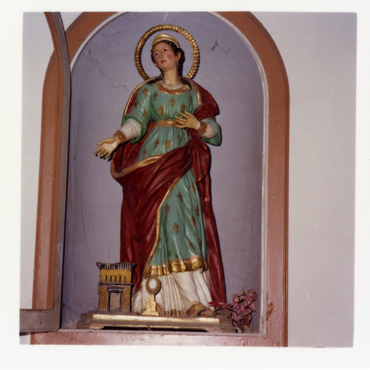 Santa Barbara (statua) - bottega napoletana (fine/inizio secc. XIX/ XX)