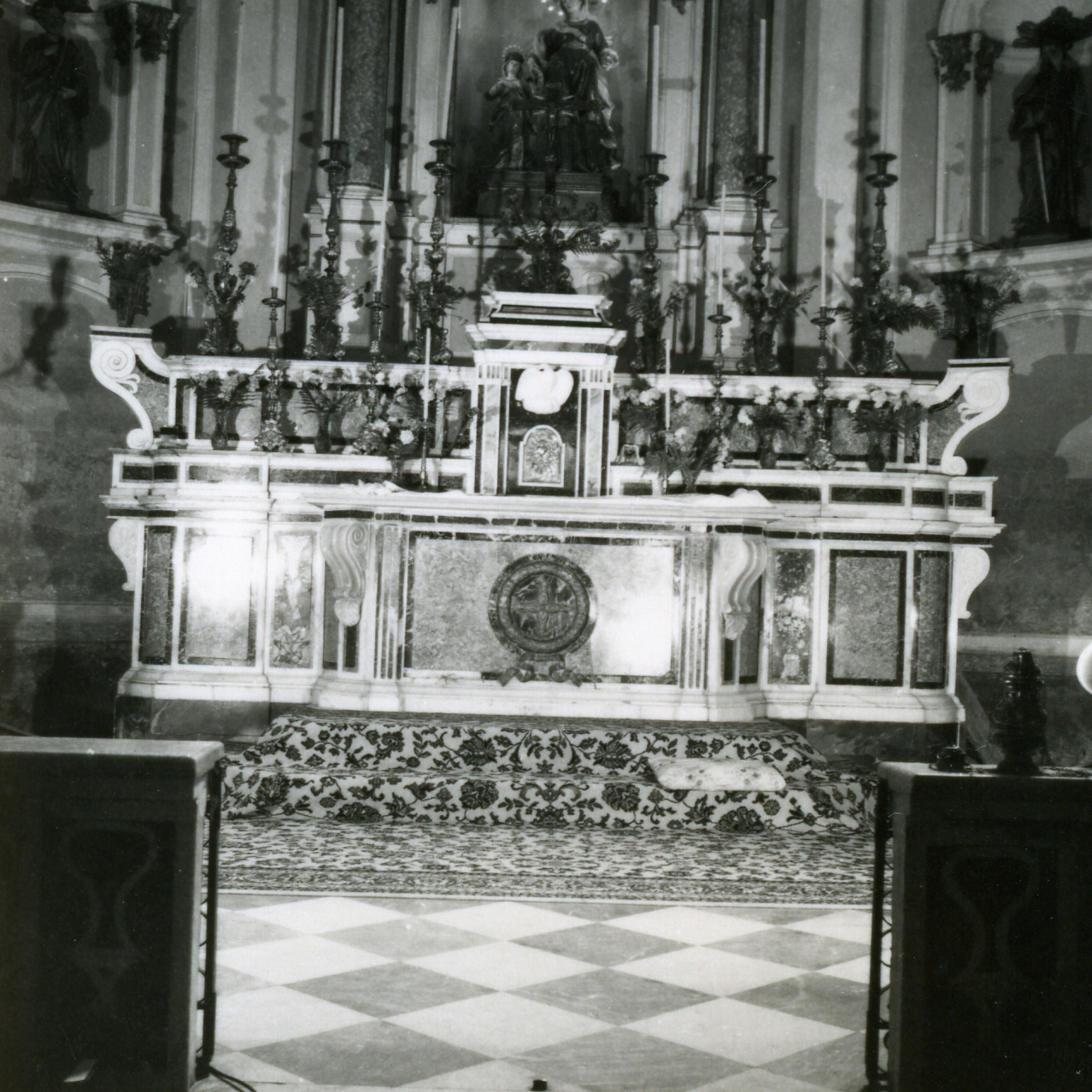 altare maggiore - bottega napoletana (sec. XIX)