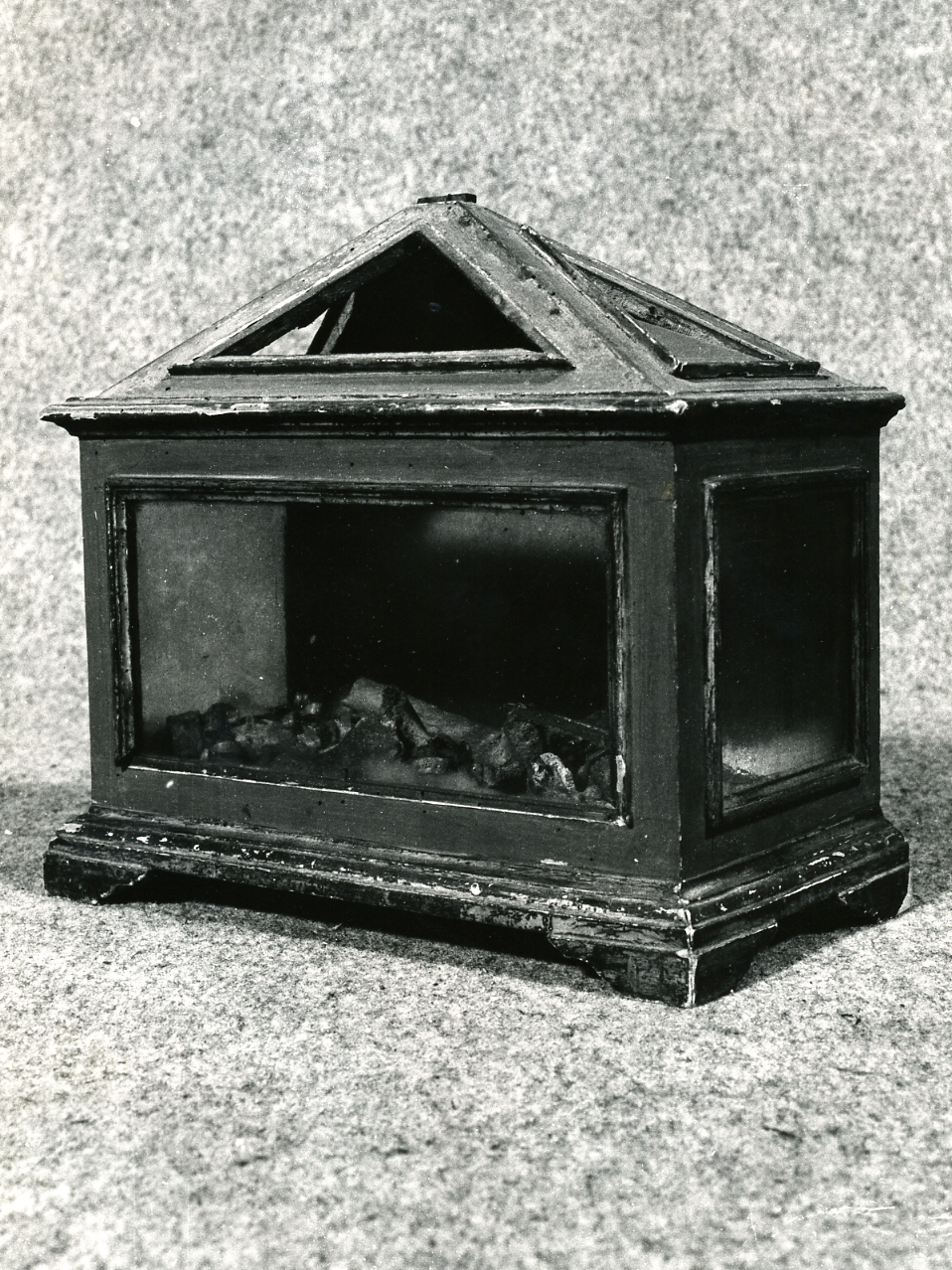 reliquiario - bottega napoletana (seconda metà sec. XVIII)