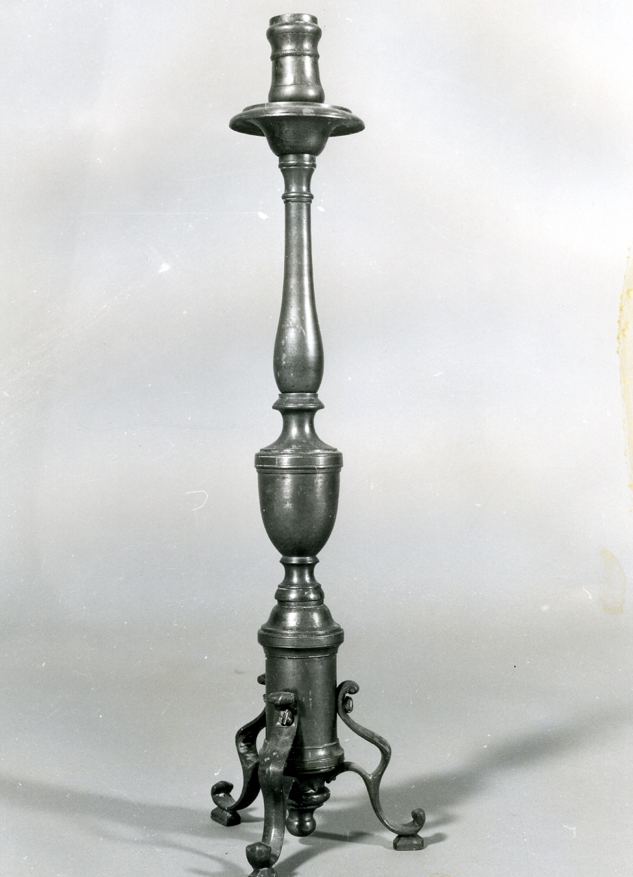 candeliere, serie - bottega napoletana (seconda metà sec. XIX)