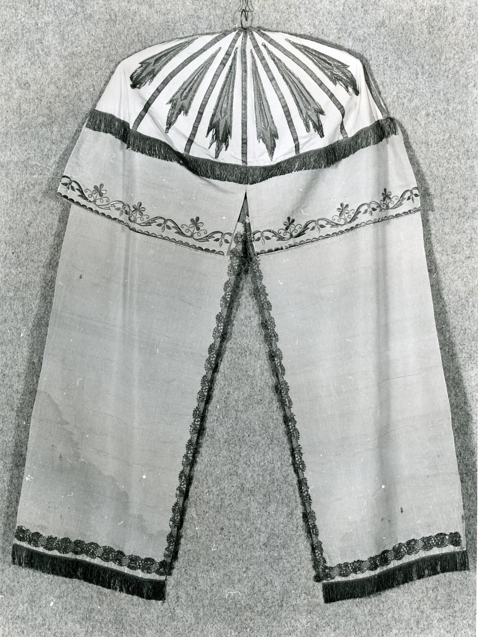 conopeo di tabernacolo - manifattura napoletana (metà sec. XIX)