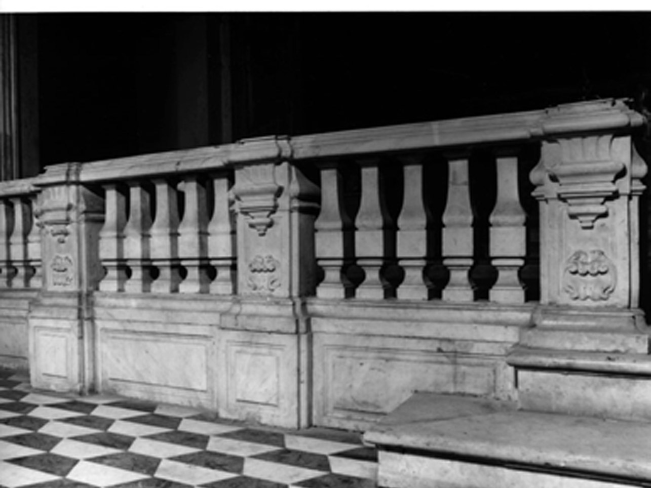 balaustrata - bottega napoletana (ultimo quarto sec. XVI)