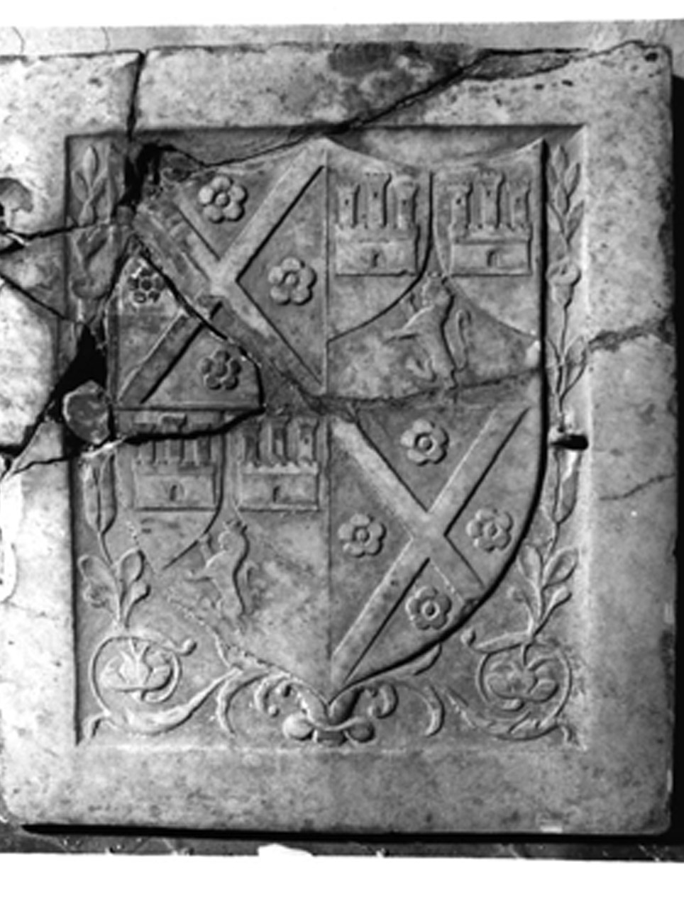 lastra tombale - bottega napoletana (fine sec. XV)