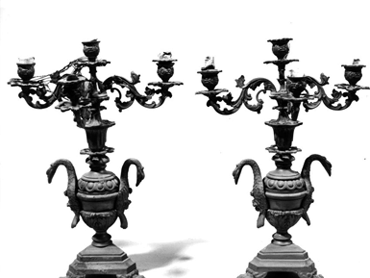 candelabro, serie - bottega napoletana (seconda metà sec. XIX)