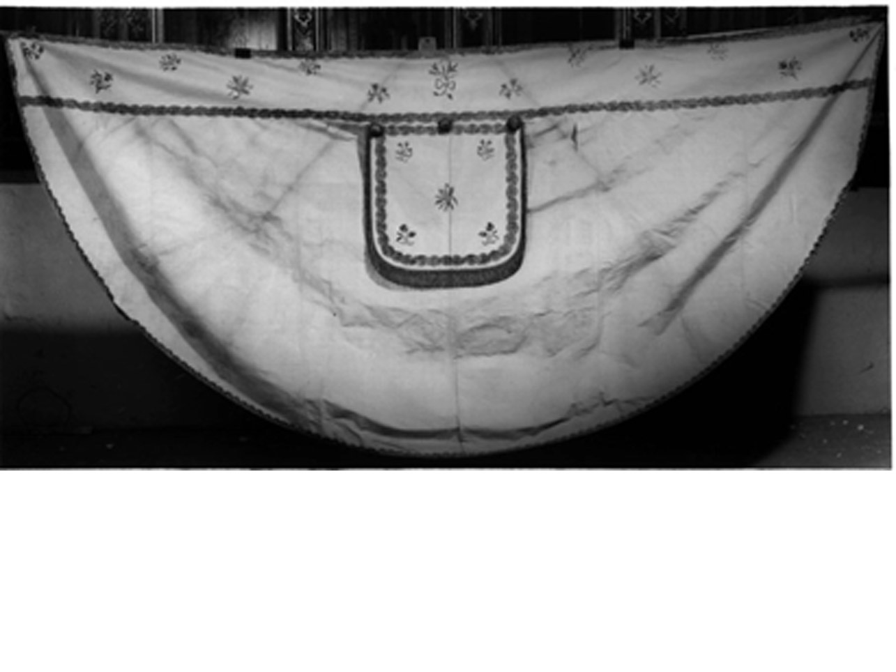 piviale - manifattura napoletana (prima metà sec. XIX)