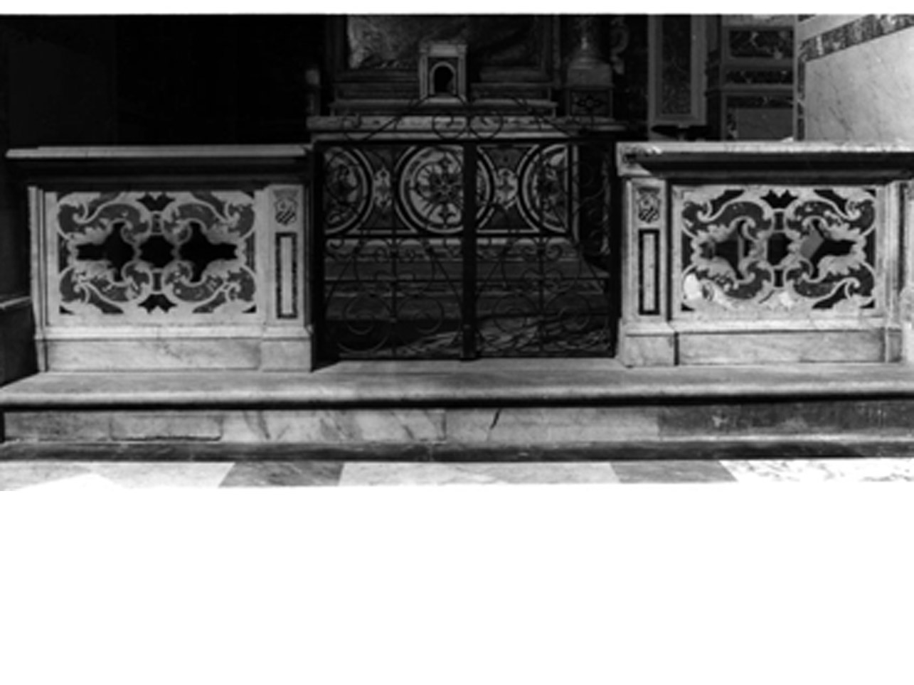 BALAUSTRATA, ELEMENTO D'INSIEME - BOTTEGA NAPOLETANA (Metà sec. XIX)