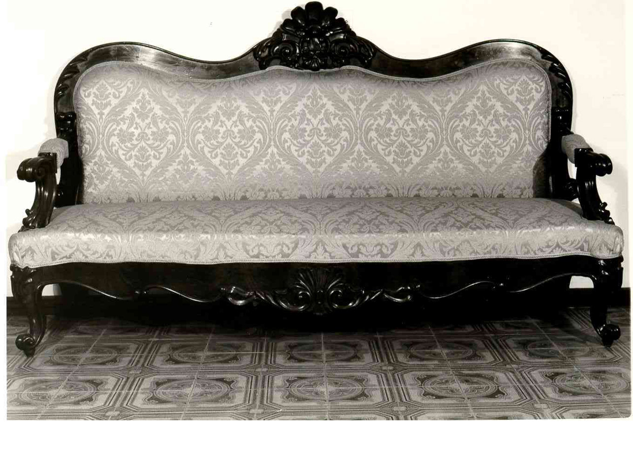 divano - bottega napoletana (metà sec. XIX)