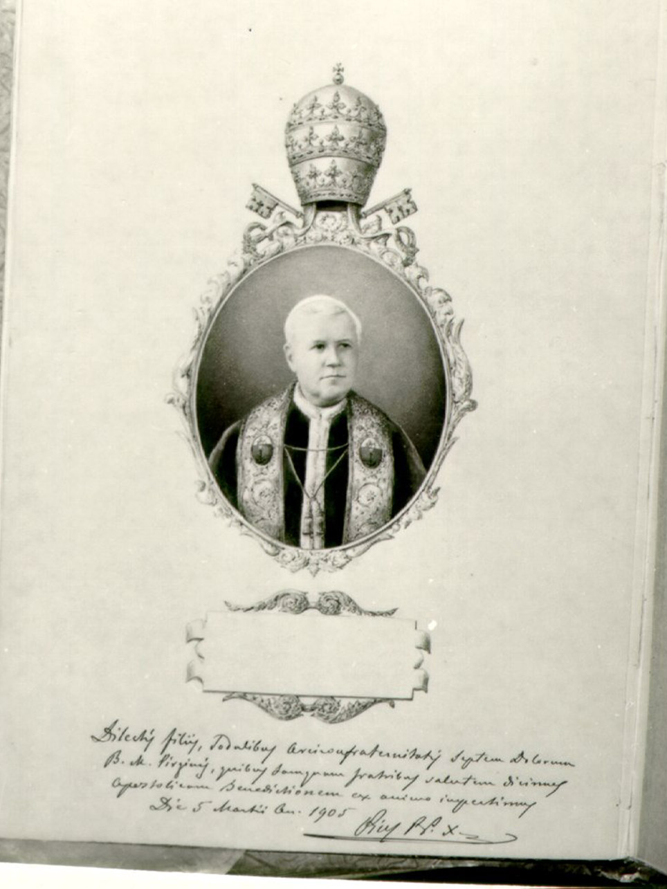 ritratto di Papa Pio X (miniatura) di Albanesi Osvaldo (sec. XX)