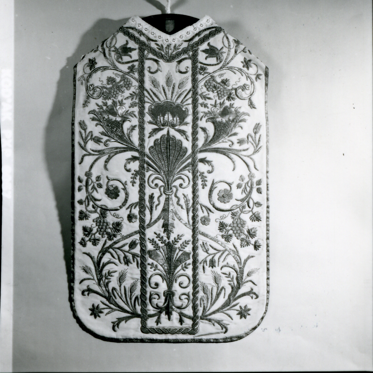 PIANETA, ELEMENTO D'INSIEME - manifattura napoletana (TERZO QUARTO sec. XIX)