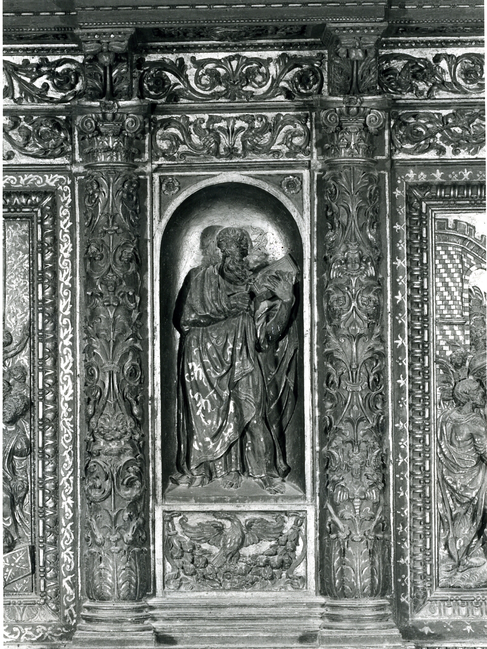 profeta (statuetta, elemento d'insieme) di Caccavello Salvatore (e aiuti) (sec. XVI)