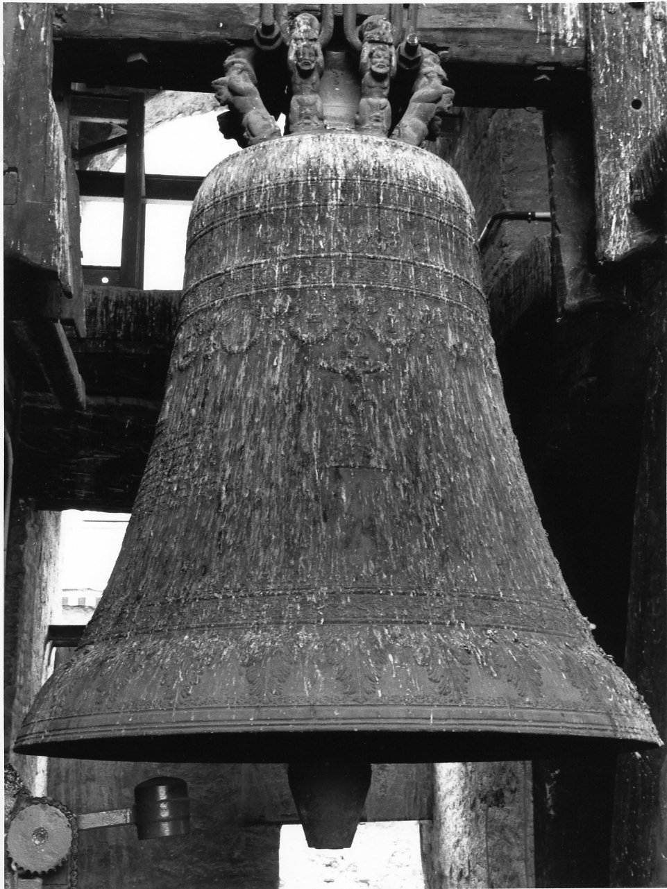 campana - bottega napoletana (sec. XVII)