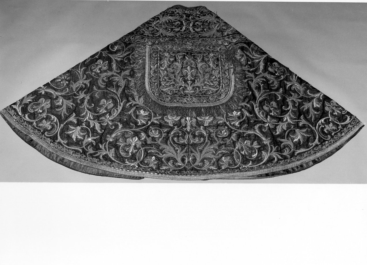 piviale - manifattura napoletana (sec. XIX)