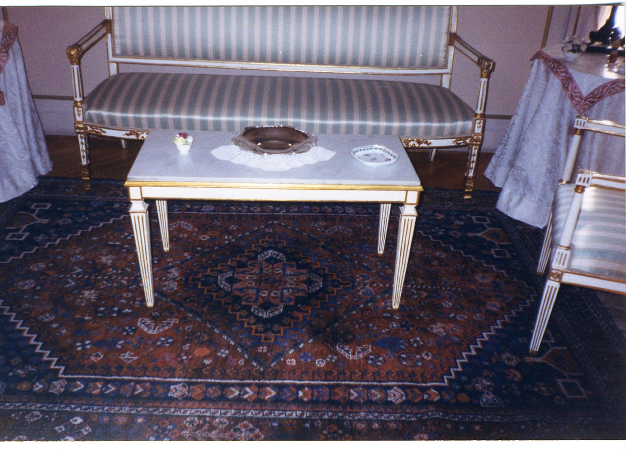 tavolino - bottega napoletana (prima metà sec. XIX)