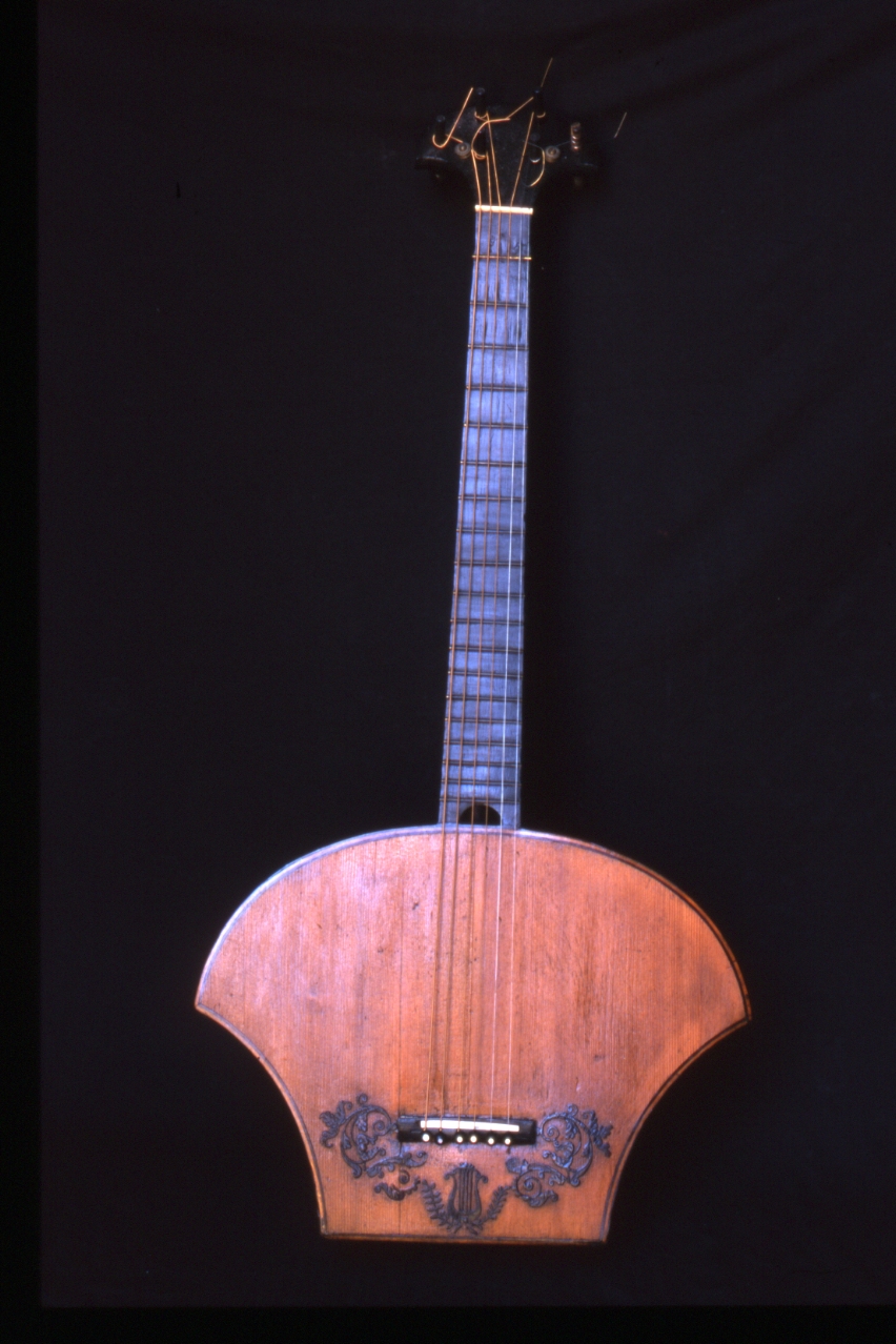 chitarra di Fabbricatore Giovanbattista (ultimo quarto sec. XVIII)