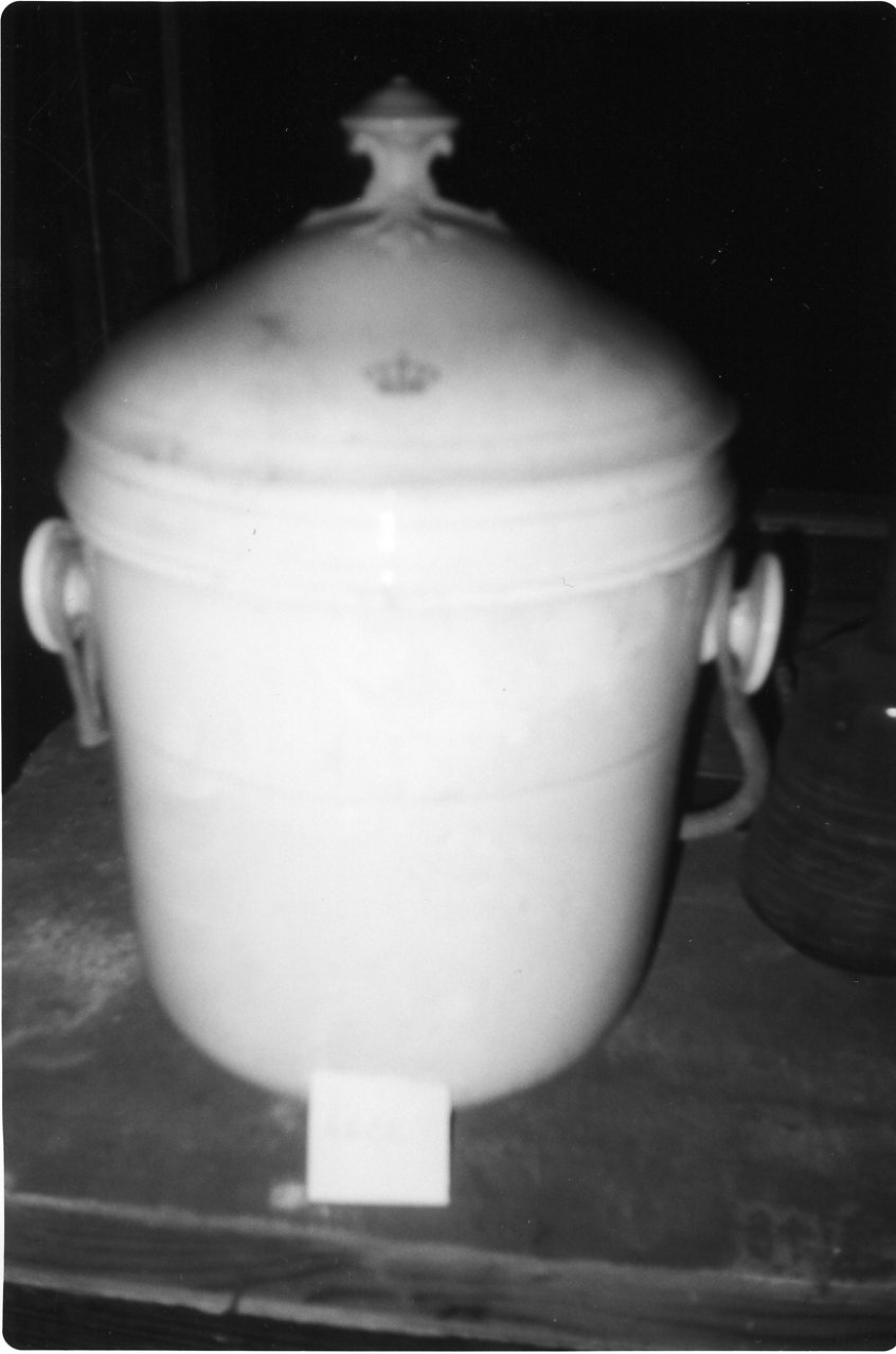 secchiello, serie - bottega napoletana (prima metà sec. XIX)