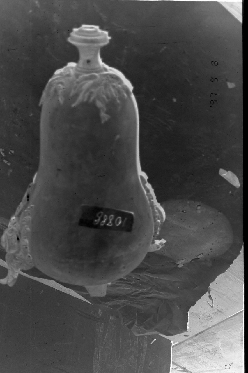 vaso - bottega napoletana (seconda metà sec. XIX)