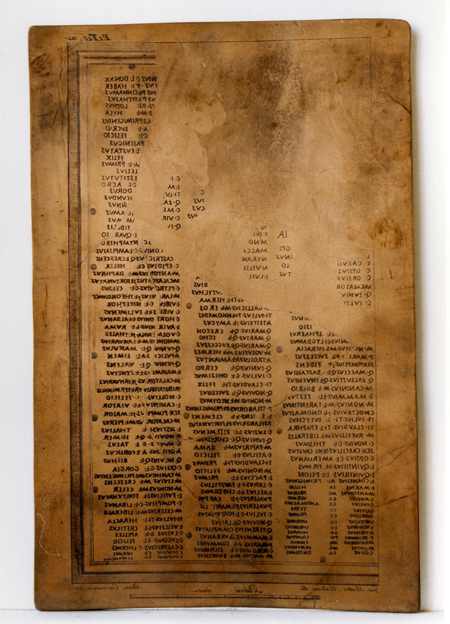 epigrafe latina frammentata (matrice) di Casanova Domenico, Malesci Giovanni Battista (sec. XVIII)
