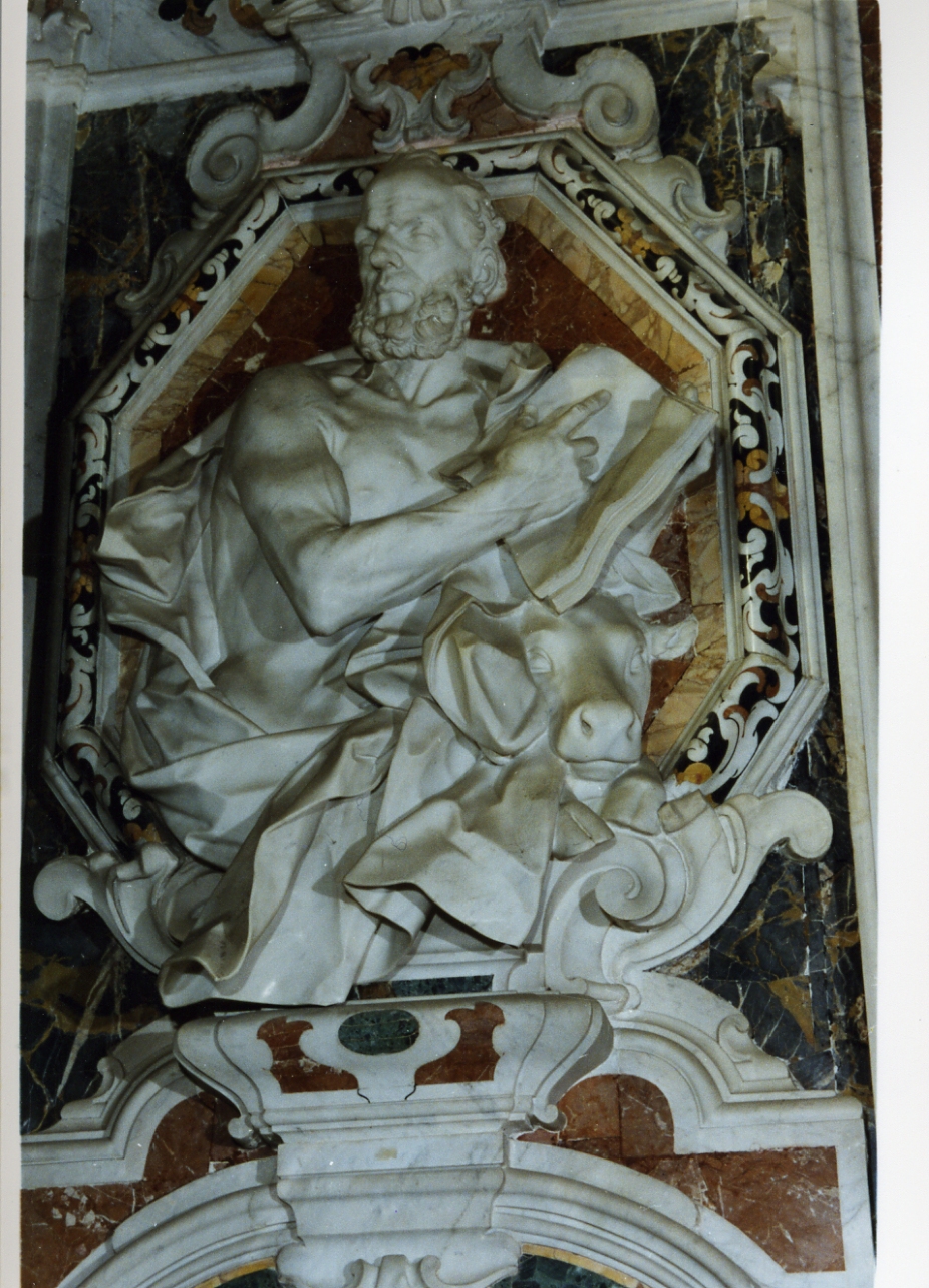 San Luca (rilievo) di Vaccaro Domenico Antonio (sec. XVIII)