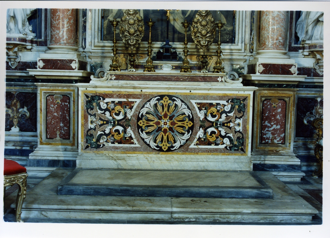 altare, serie di Fanzago Cosimo (sec. XVII)