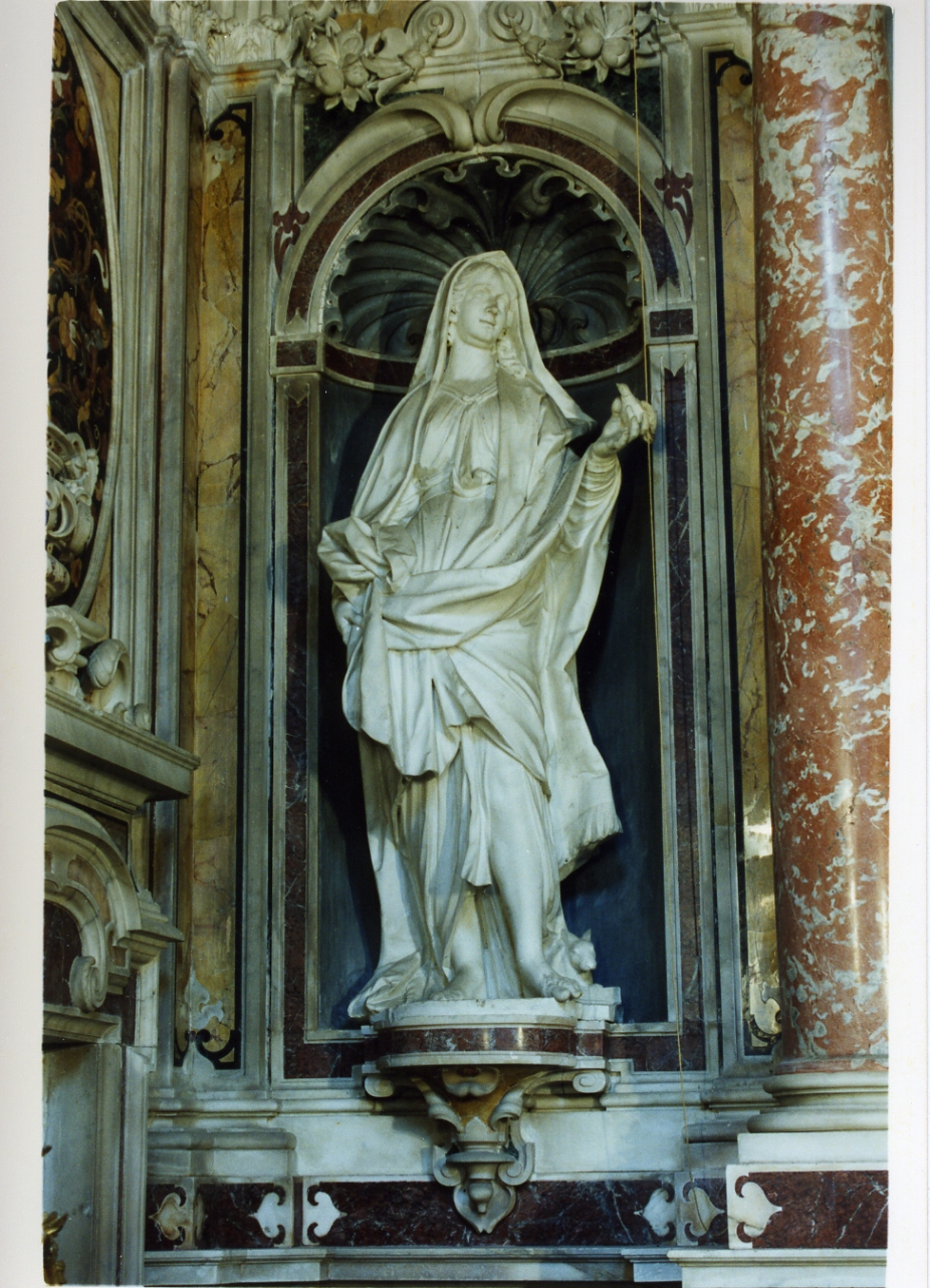 figura allegorica femminile (statua) di Vaccaro Lorenzo, Vaccaro Domenico Antonio (sec. XVIII)