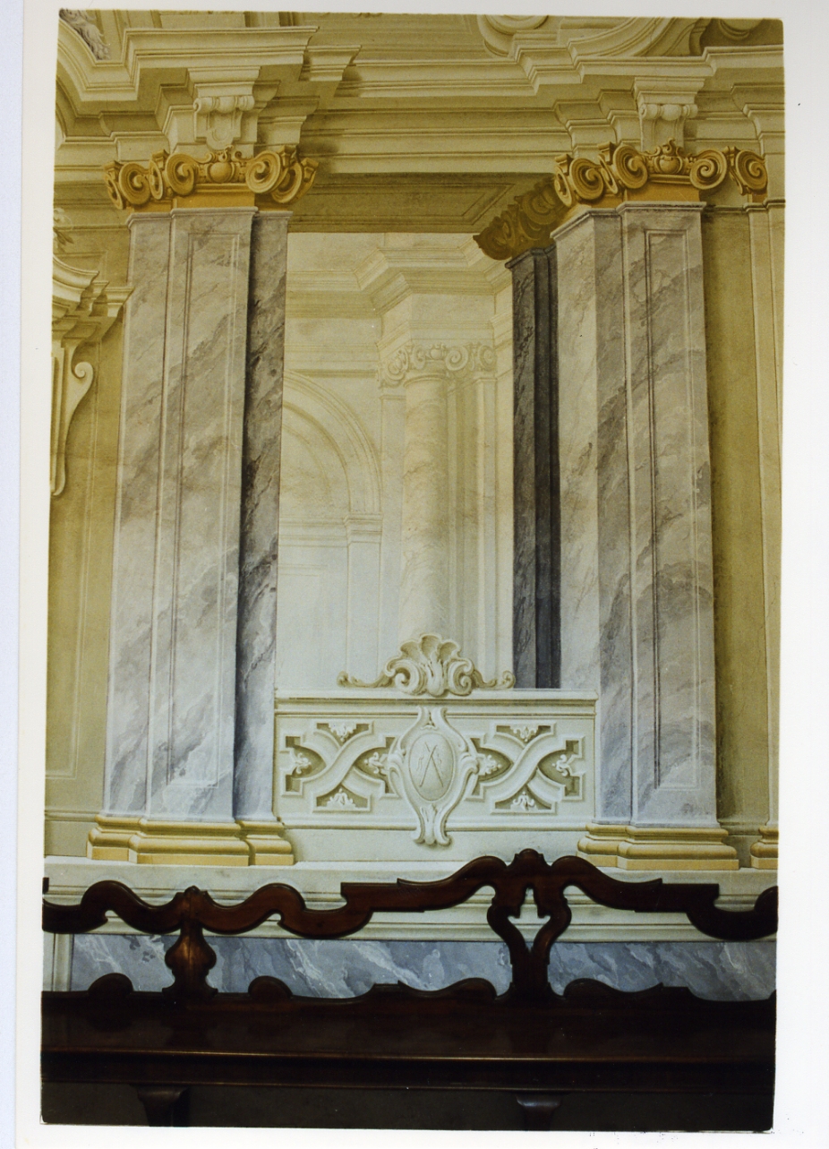 finta architettura con pilastri e balaustra (dipinto) di Natali Giovan Battista (sec. XVIII)