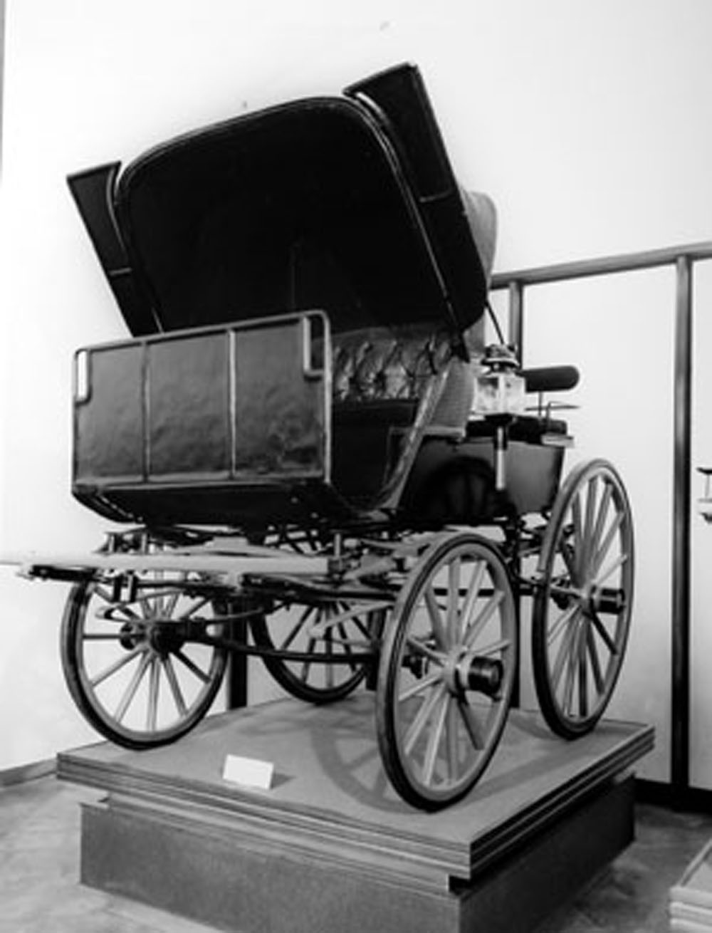 carrozza - manifattura parigina (fine sec. XIX)