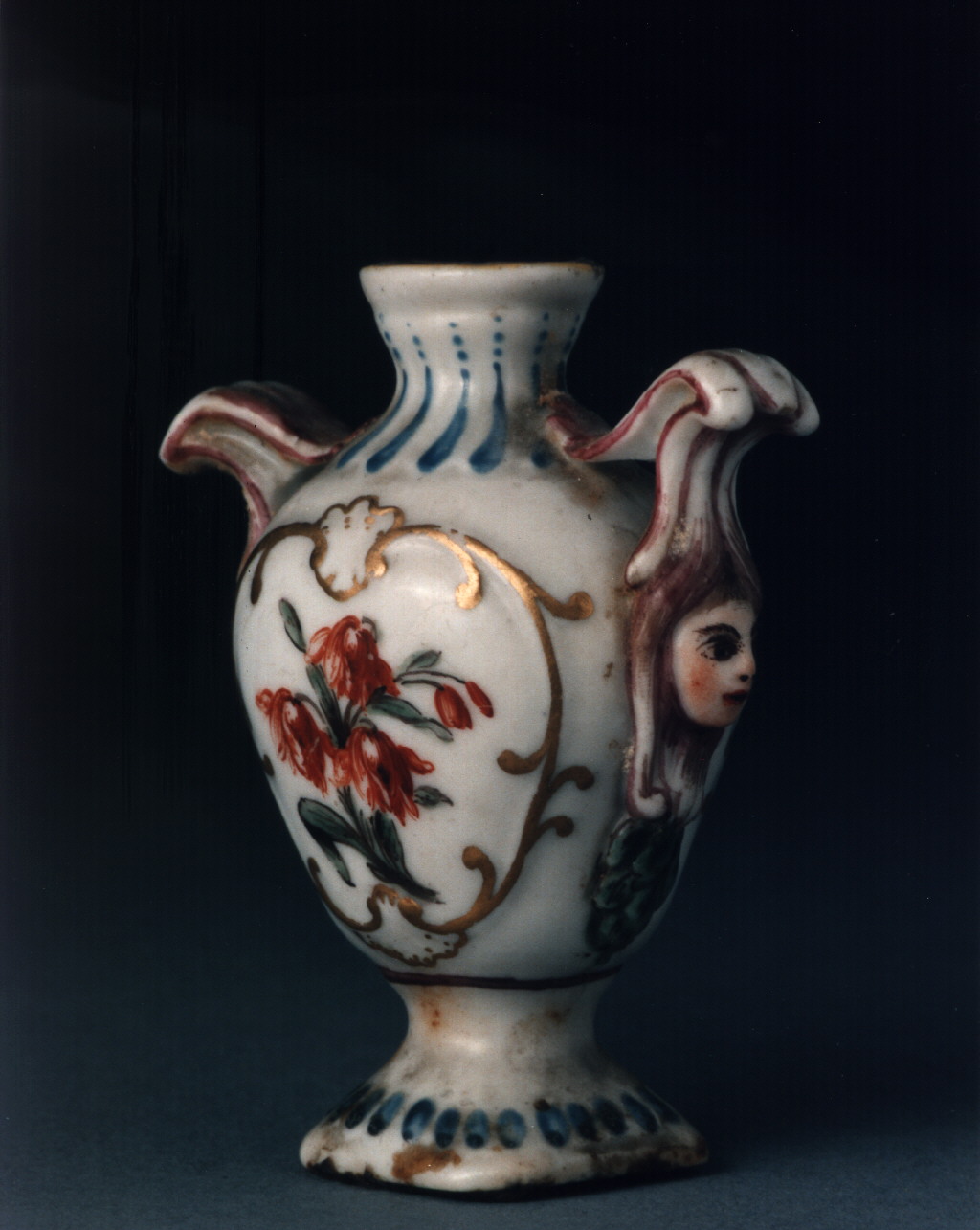 motivi decorativi floreali (vasetto - biansato) - manifattura di Doccia (sec. XVIII)