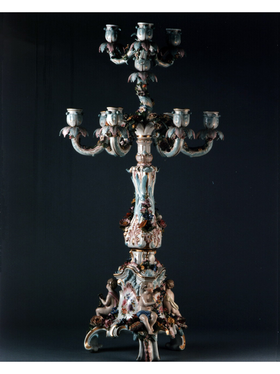 motivi decorativi floreali (candelabro) - manifattura di Meissen (sec. XIX)