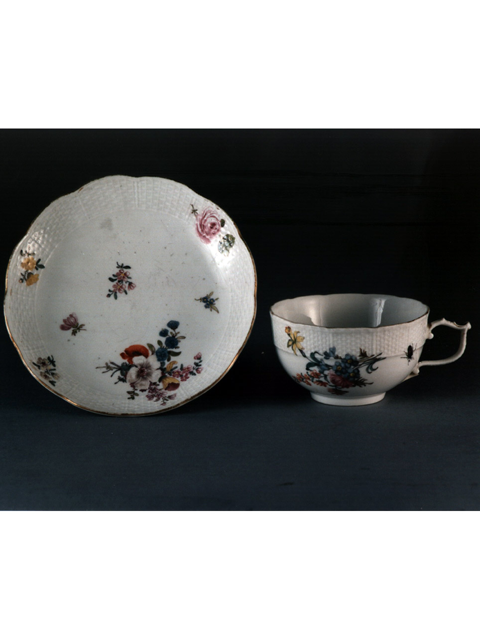 motivi decorativi floreali (tazza) - manifattura di Meissen (sec. XVIII)