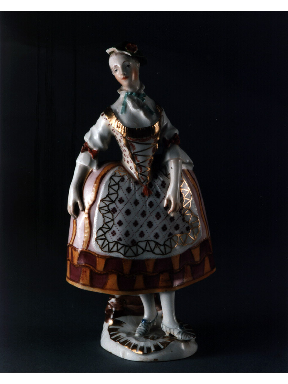 figura femminile (statuetta) - manifattura viennese (sec. XVIII)