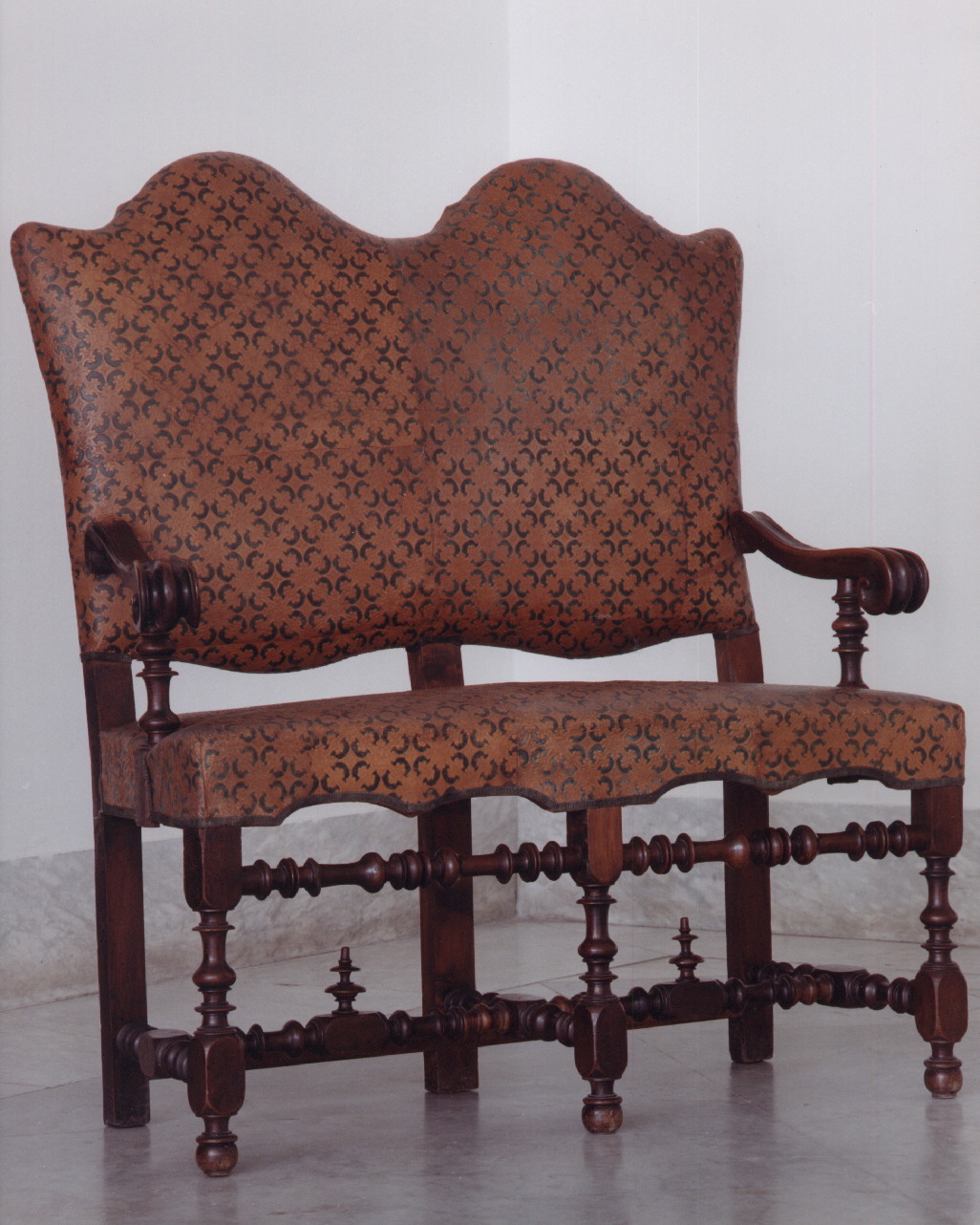 motivi decorativi vegetali (divano) - manifattura napoletana (sec. XIX)