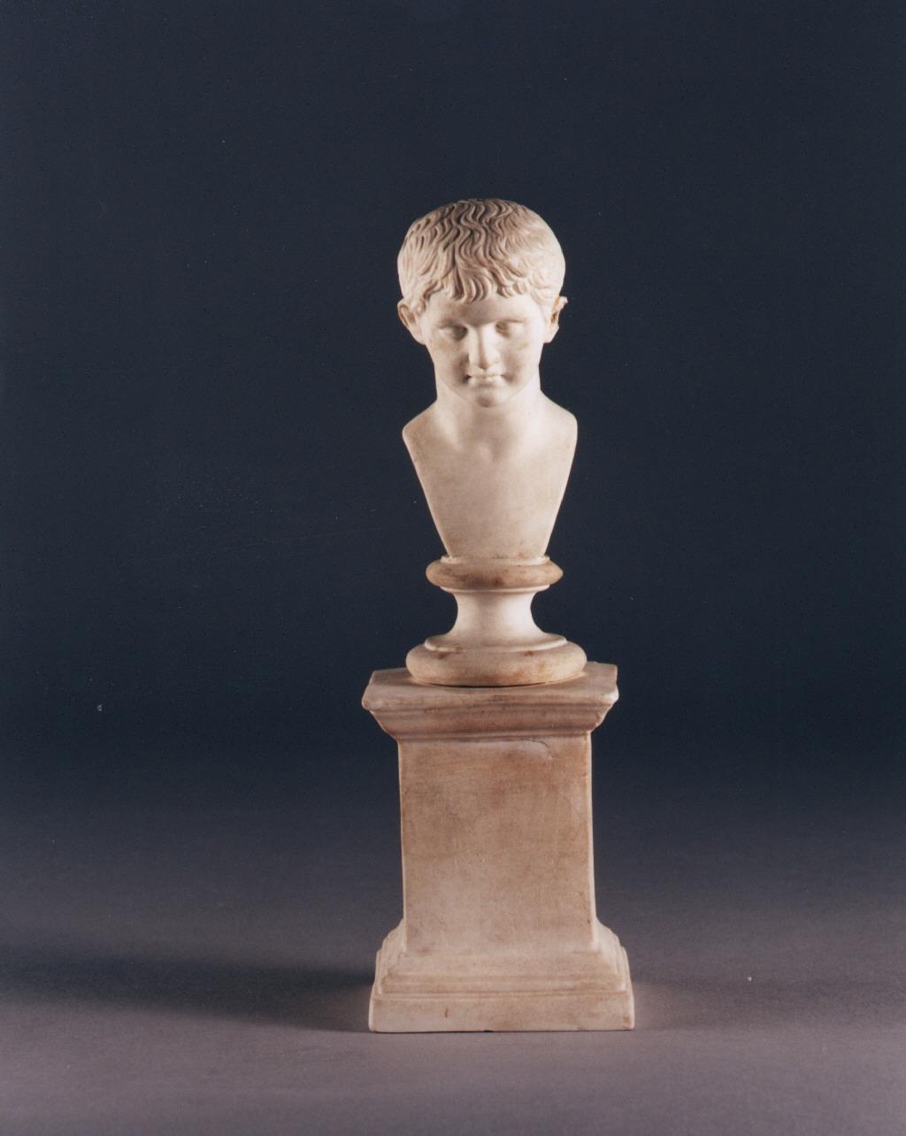 testa d'uomo (scultura miniaturistica) - manifattura italiana (fine/inizio secc. XVIII/ XIX)