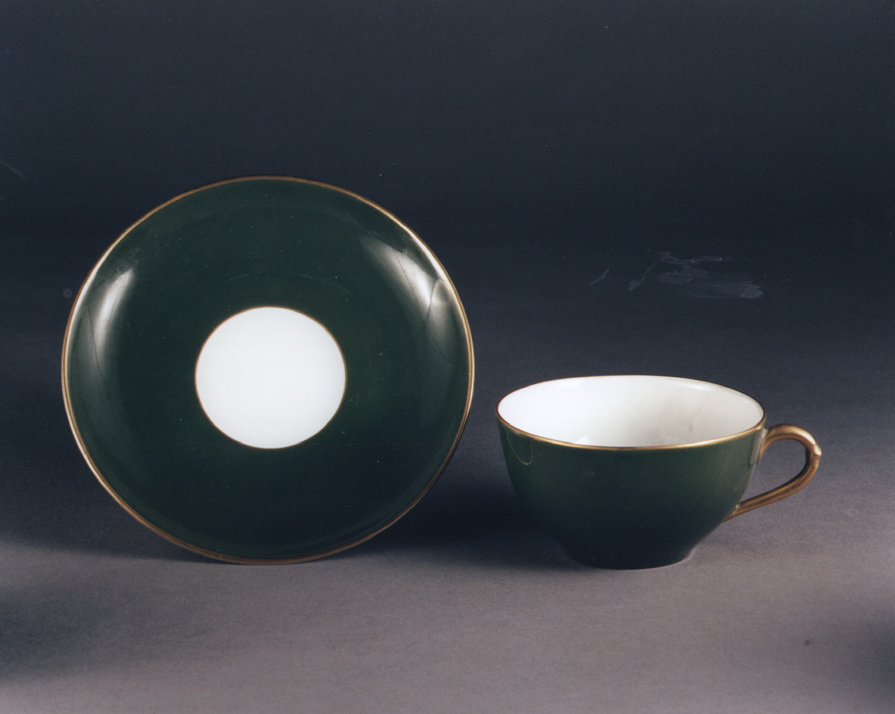 tazza - manifattura toscana (prima metà sec. XX)