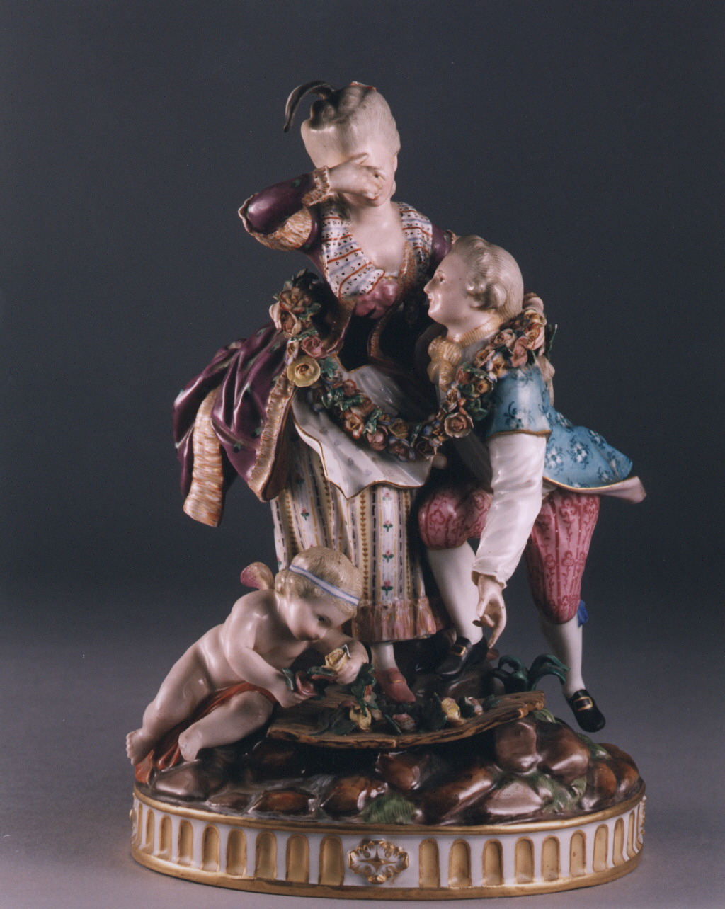 giovani amanti (scultura miniaturistica) di Acier Michel Victor (sec. XVIII)