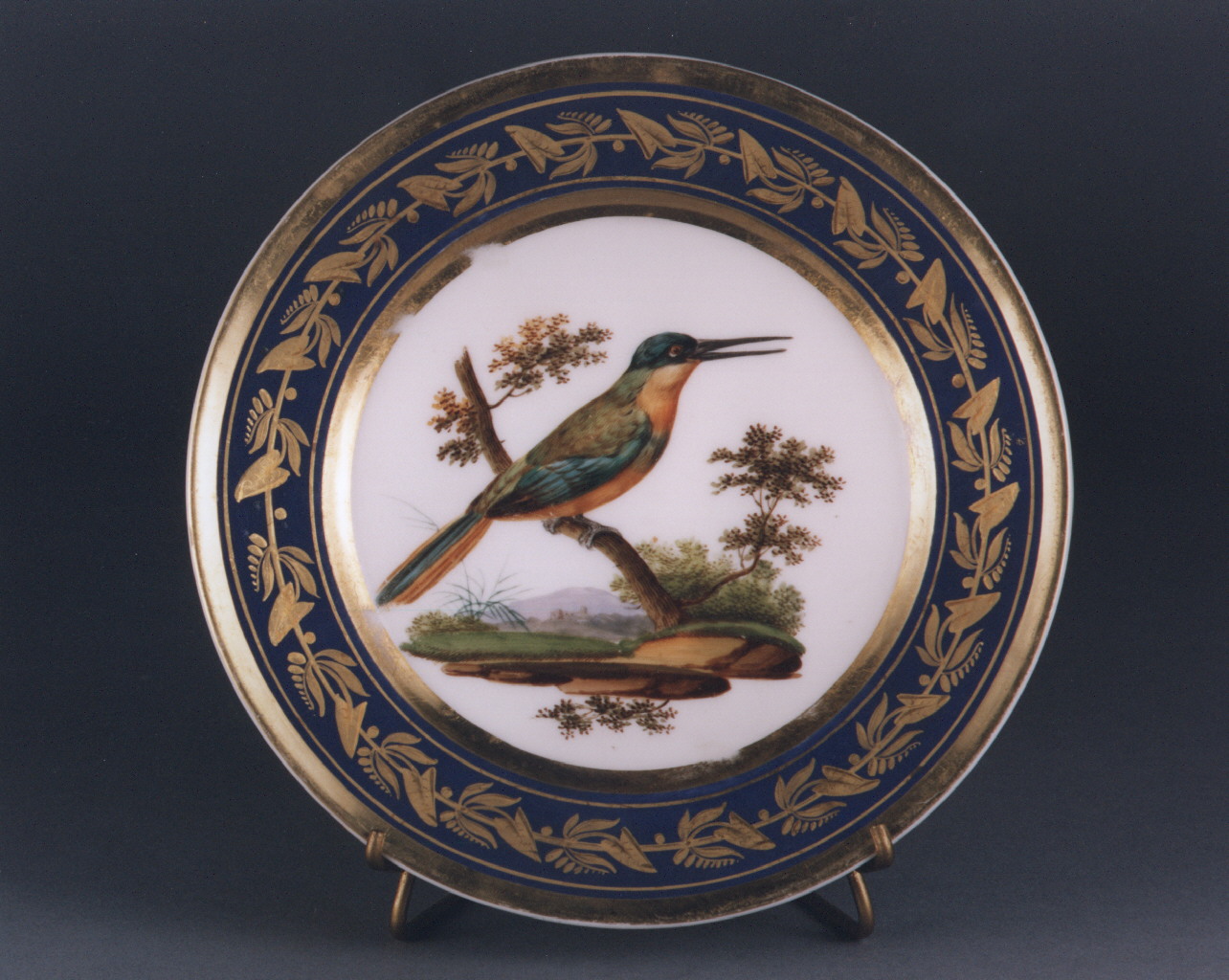 motivi decorativi floreali (piatto) - manifattura francese (sec. XIX)