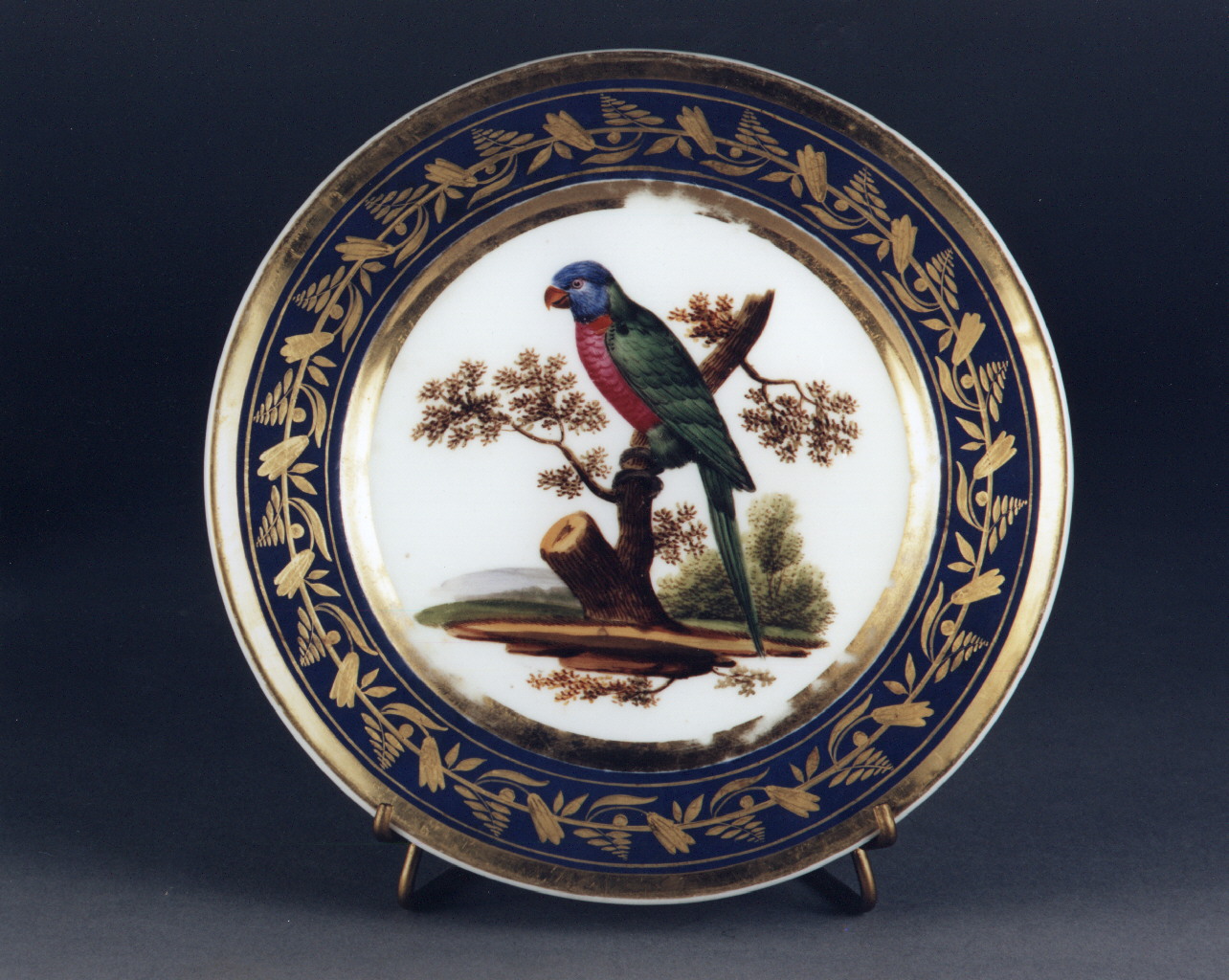 motivi decorativi floreali (piatto) - manifattura francese (sec. XIX)